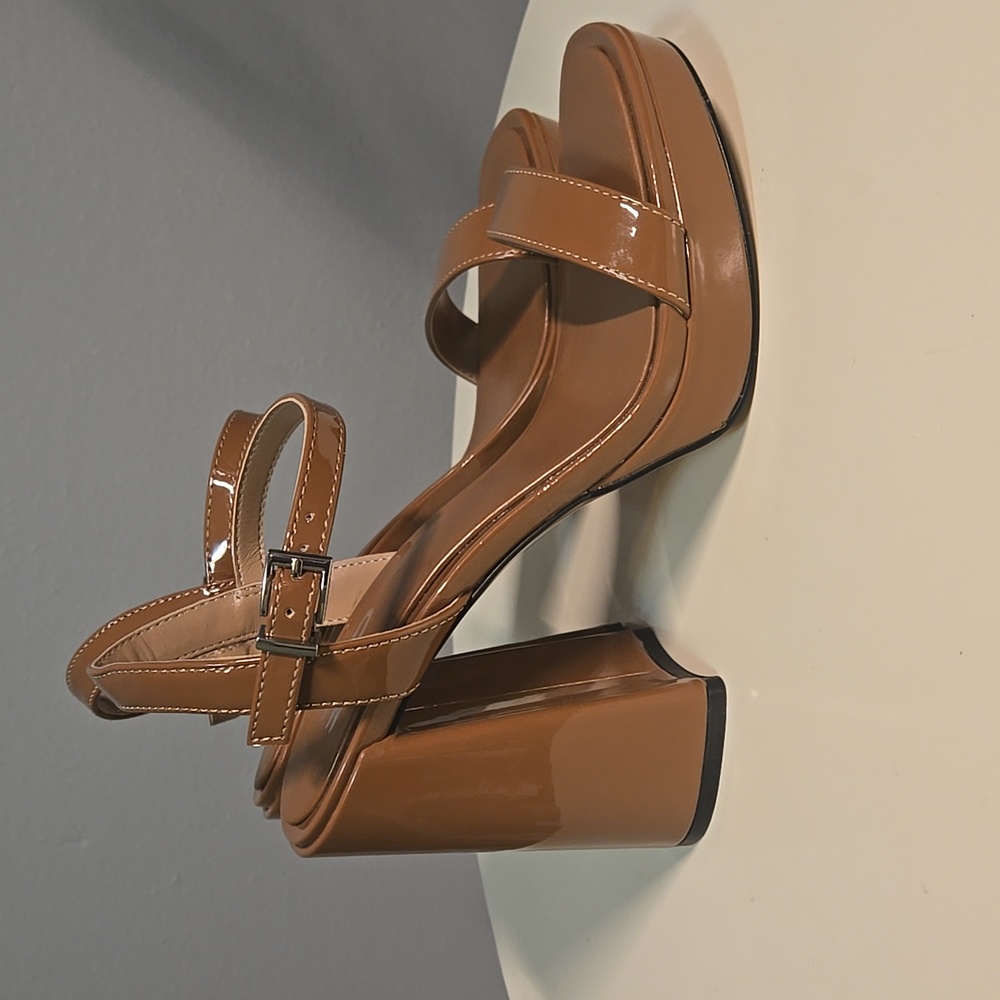 Mix No. 6 Sabria Womans 7 Chunky Heel Sandal - Picture 4 of 8